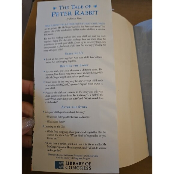 The Tale of Peter Rabbit - Vintage Paperback By Beatrix Potter - 29 Page Book - Picture 3 of 8